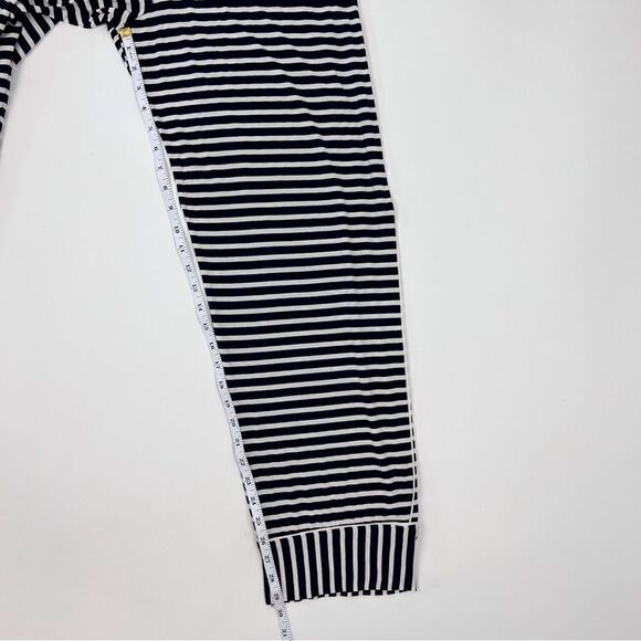 Maison Du Soir Monaco Pajama Set: Navy Stripe - Picture 13 of 14